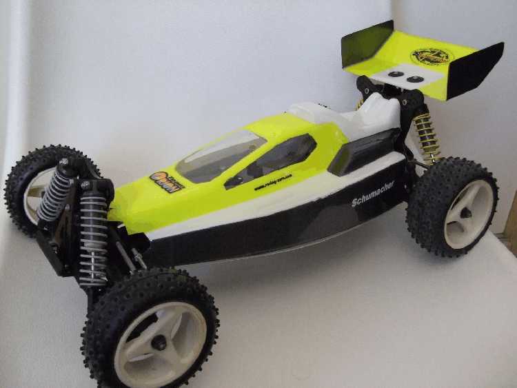 Schumacher CAT 2000
